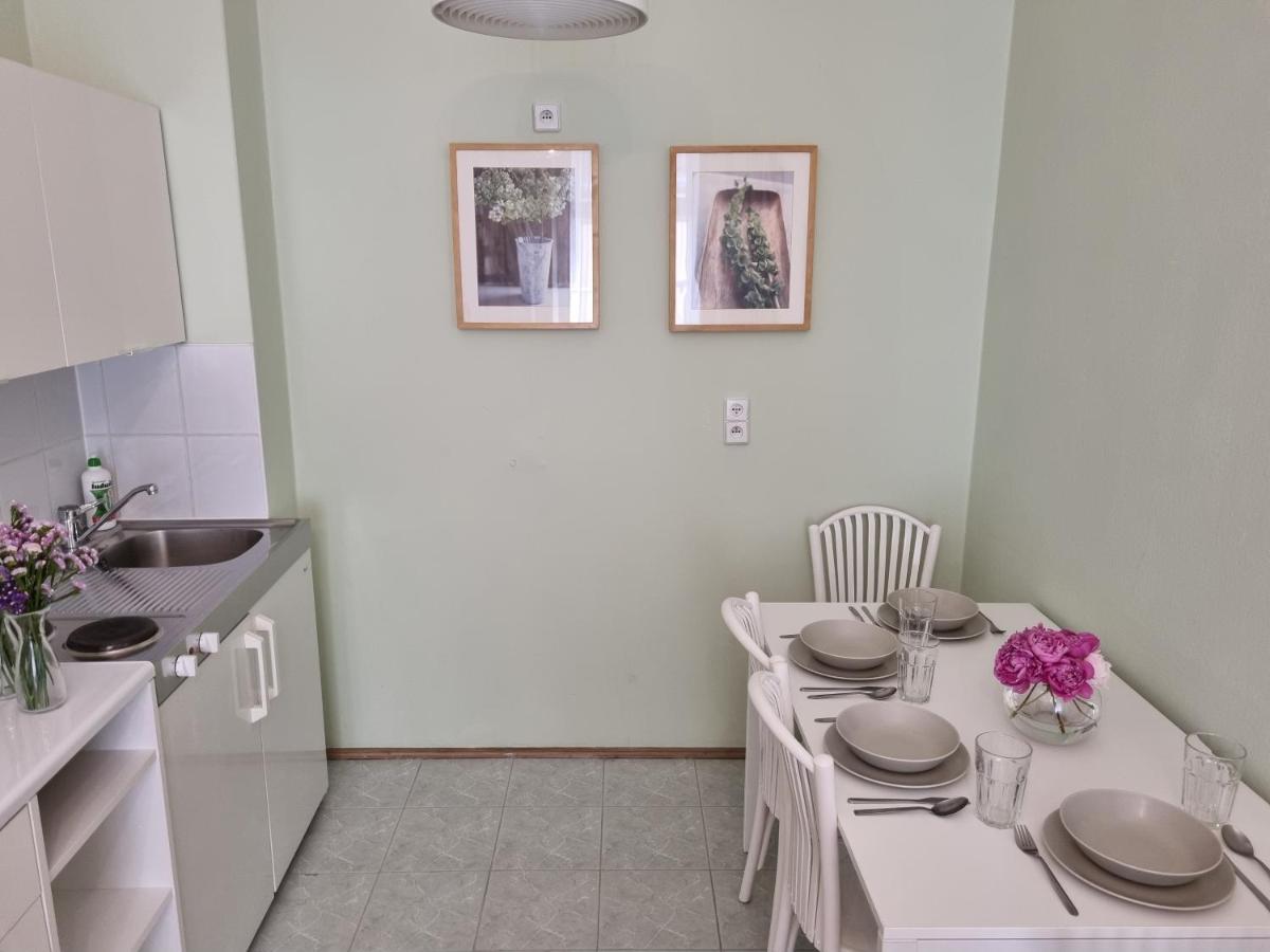 קרקוב St. Mark Apartment מראה חיצוני תמונה